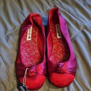 American Eagle Outfitters Red Satin Ballet Flats